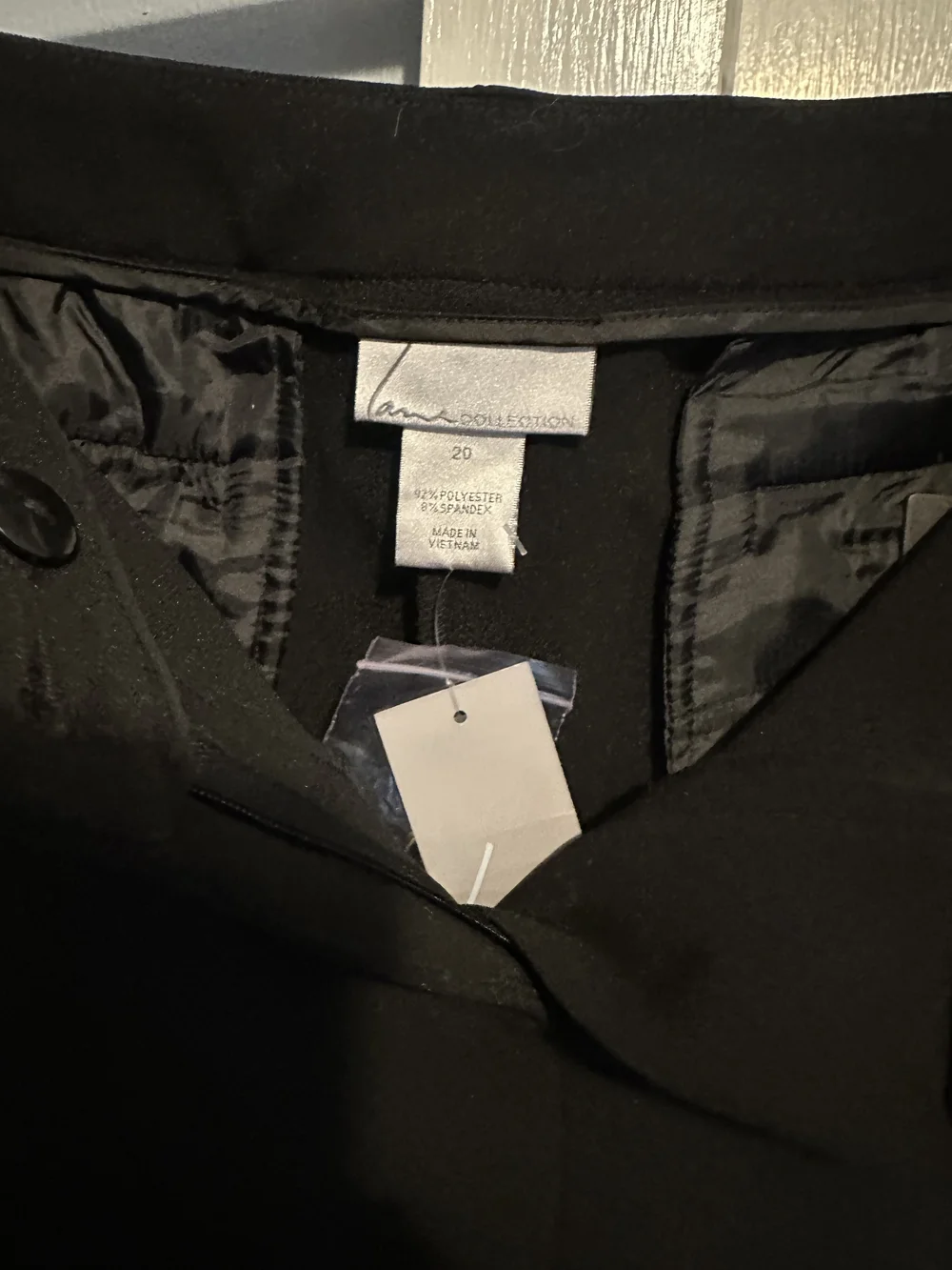 Lane Bryant Black Women's Straight-Leg Dress Pants NWT - Picture 2 of 4